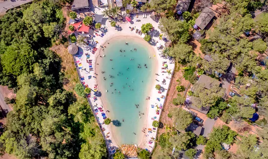 CAMPING LA PIERRE VERTE